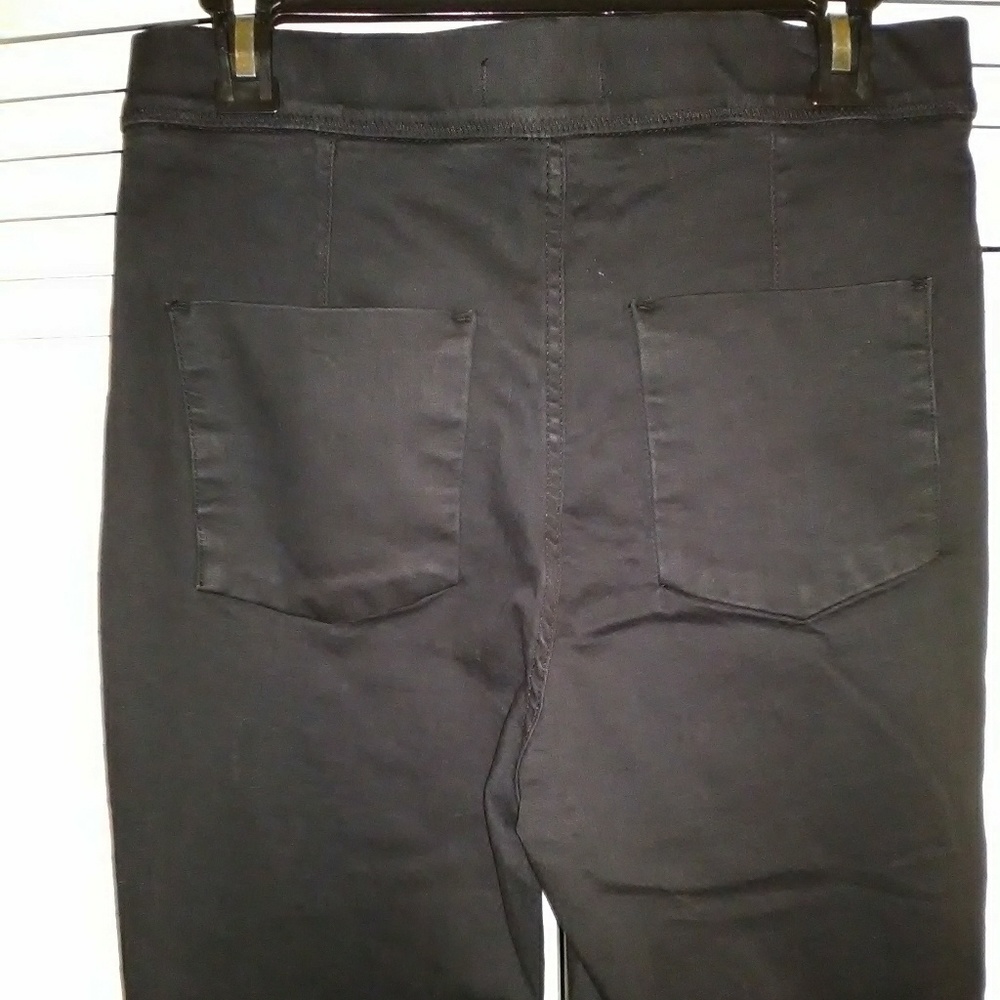 Free People Frayed Hem Jeggings - Picture 6 of 8